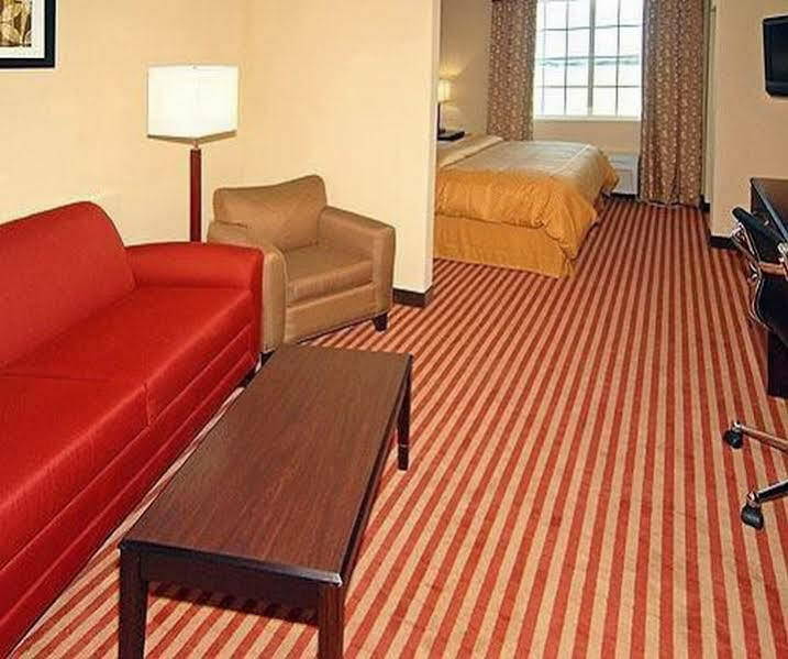 Hometown Executive Suites Bridgeport Экстерьер фото